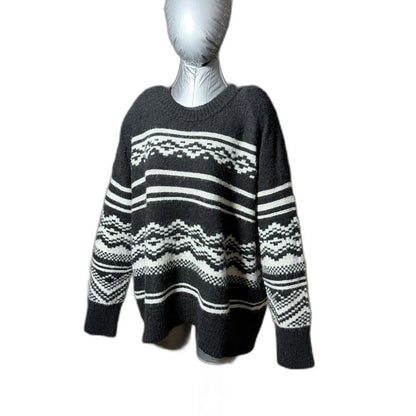 Old Navy Cozy SoSoft Black & White Fair Isle Crewneck Sweater