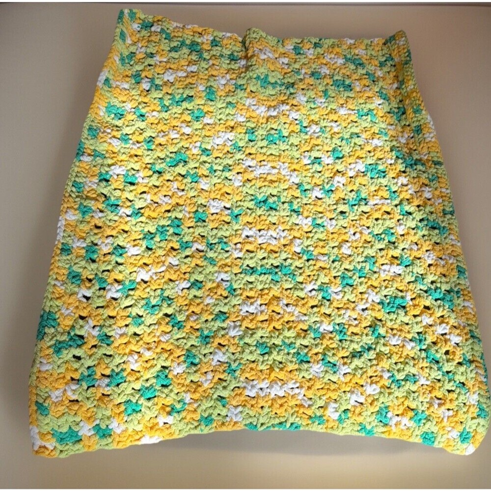 Handmade Crochet Super Soft Lemon Lime Baby Blanket Green Yellow 35" x 28"