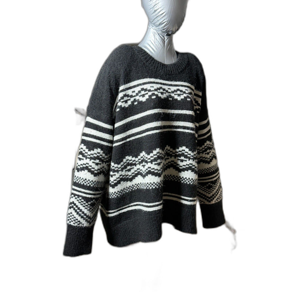 Old Navy Cozy SoSoft Black & White Fair Isle Crewneck Sweater