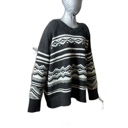 Old Navy Cozy SoSoft Black & White Fair Isle Crewneck Sweater