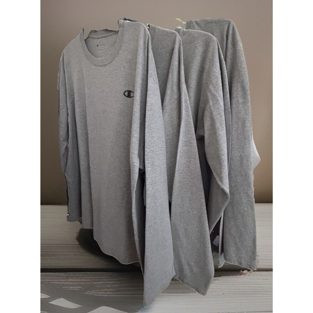 Champion Authentic Men’s Long Sleeved Tshirt With Embroidered Logo XL