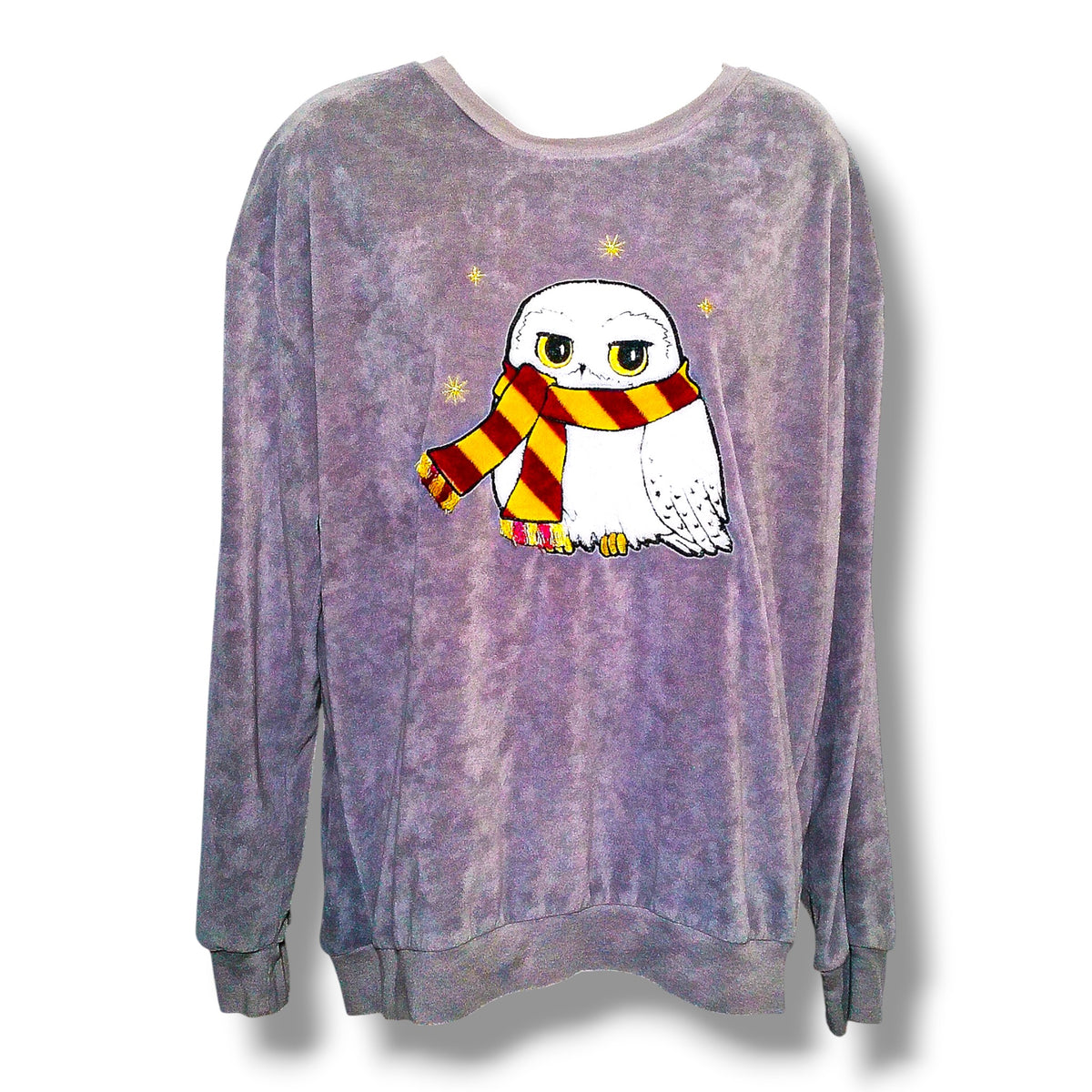 Front of Harry Potter XL gray lavender velour sleep top with Hedwig owl and red and gold scarf