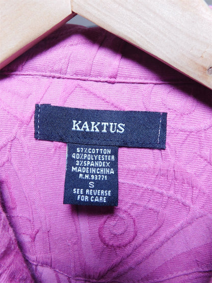 Kaktus label showing Small, cotton polyester spandex blend, and Made in China