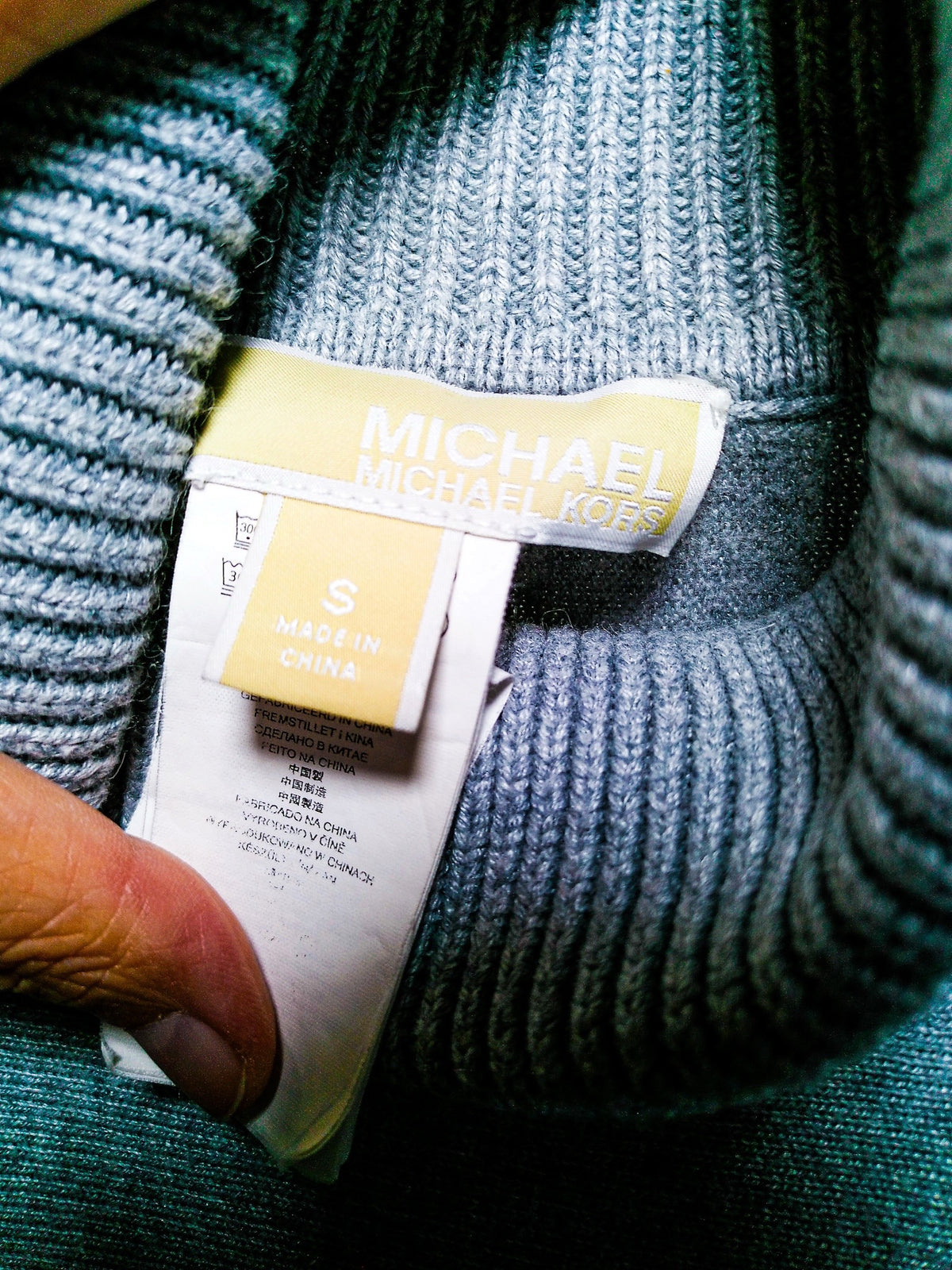 MICHAEL Michael Kors size Small brand label