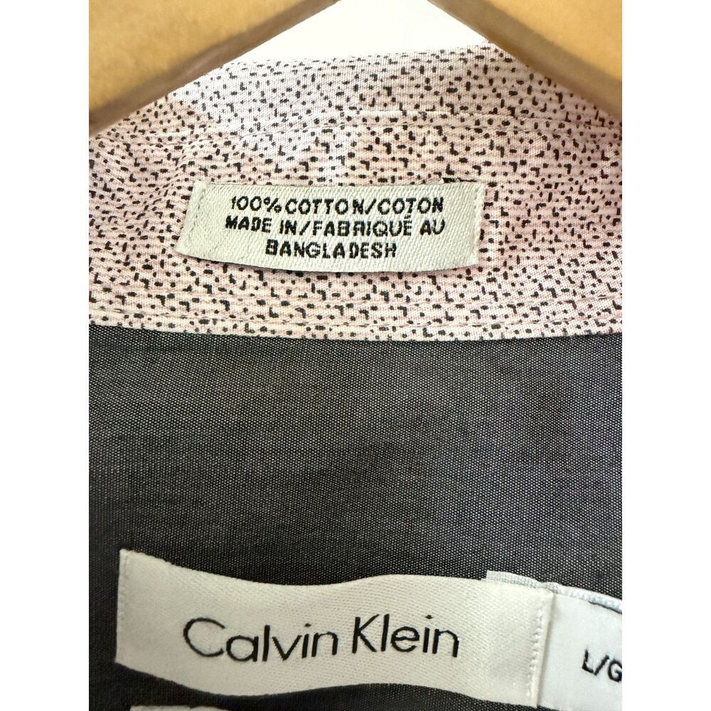 Calvin Klein Mens Dress Shirt Large Pink White Micro Geometric Print Long Sleeve